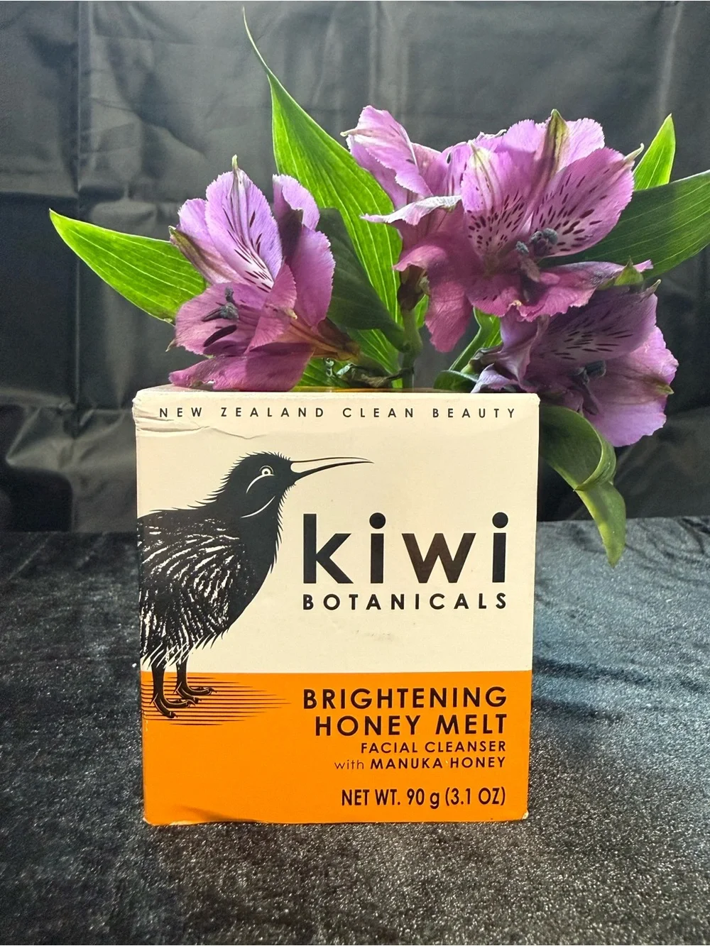 Kiwi Botanicals Brightening Honey Melt Facial Cleanser